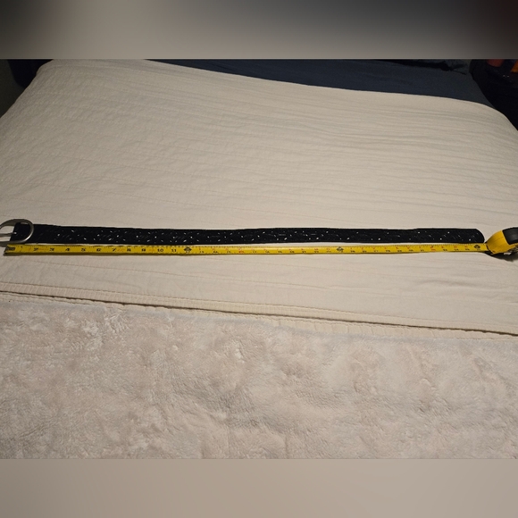 Fossil Black Flower Tooled Leather Belt - Picture 5 of 6